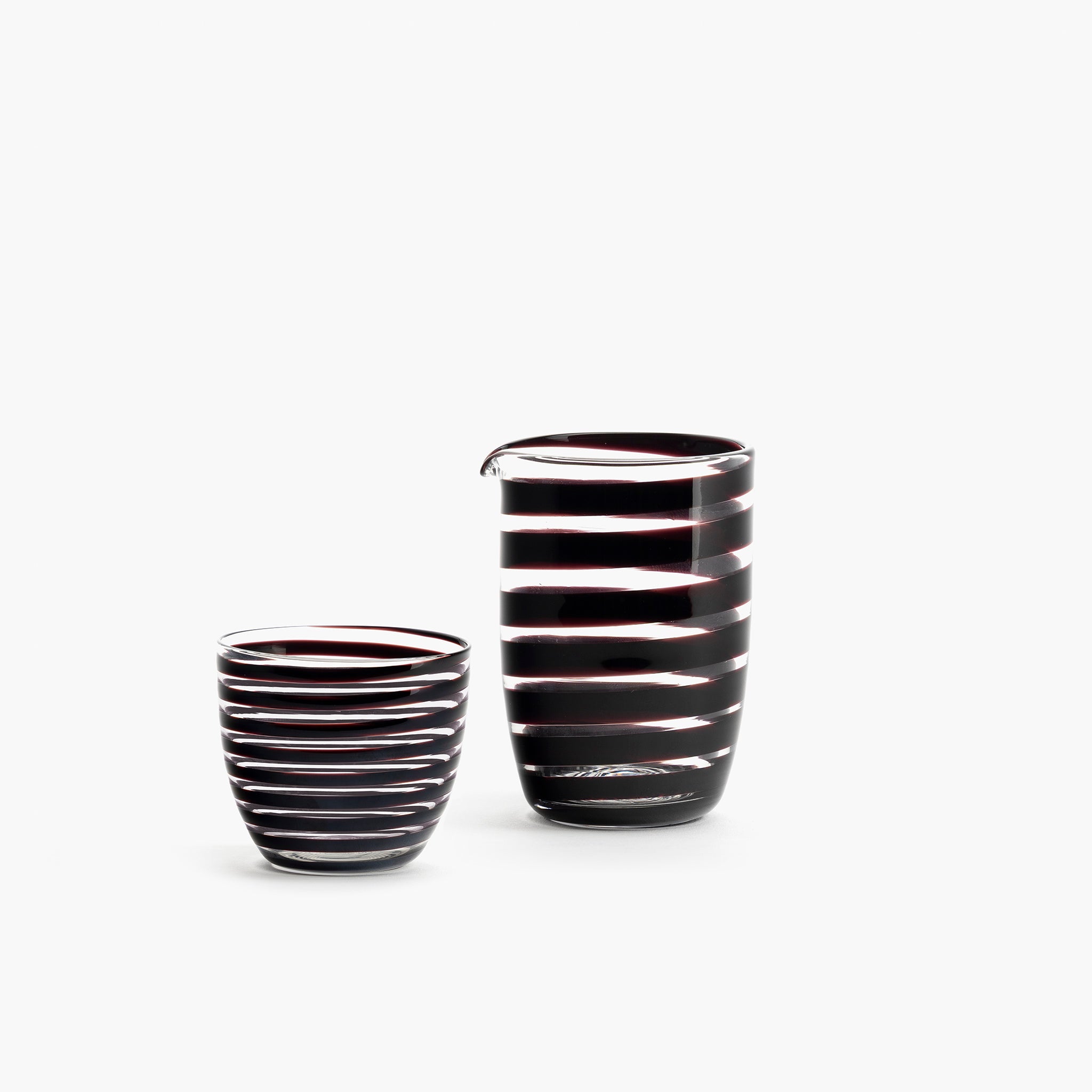 YALI A NASTRO MILK JUG BLACK