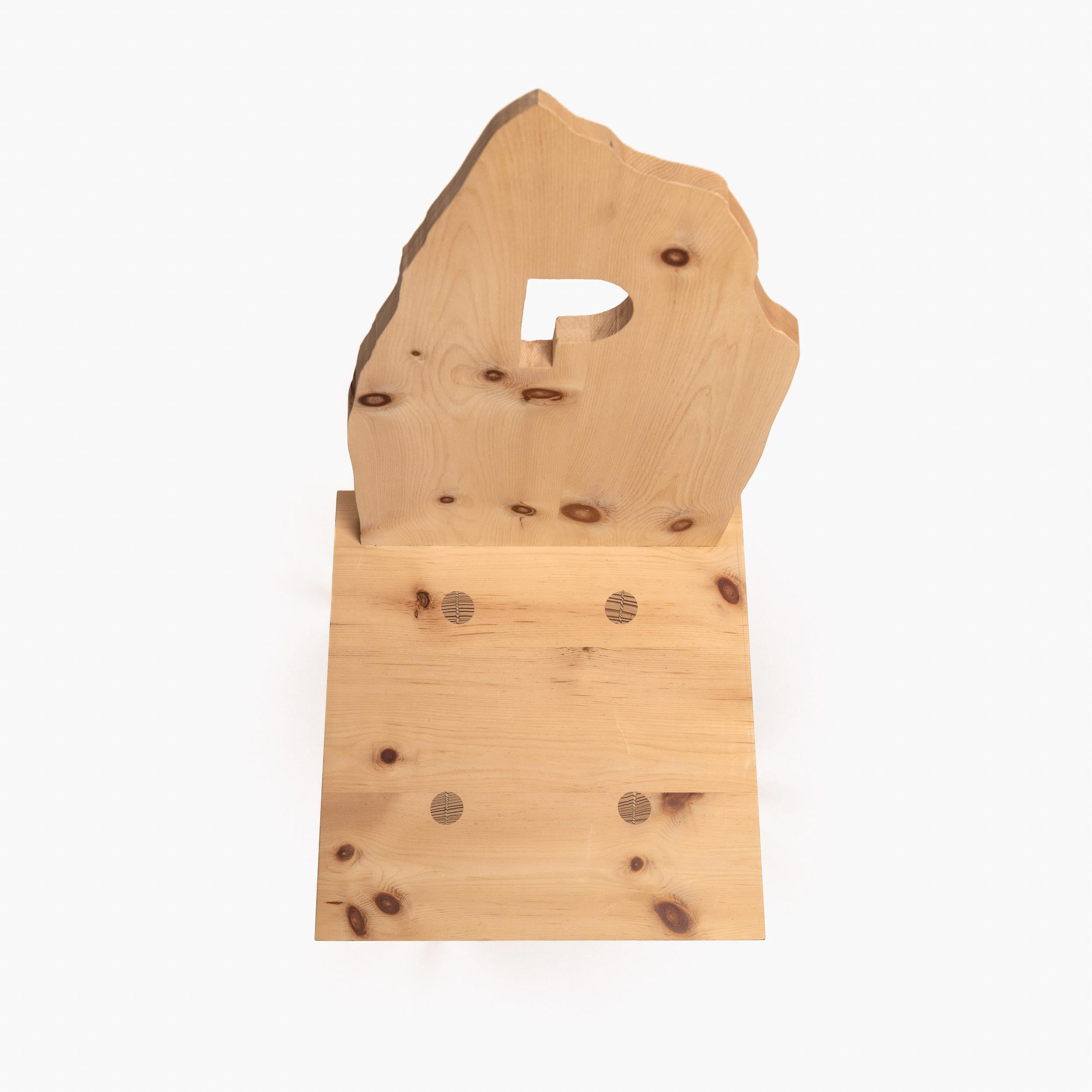 YALI MOUNTAIN CHAIR PINE