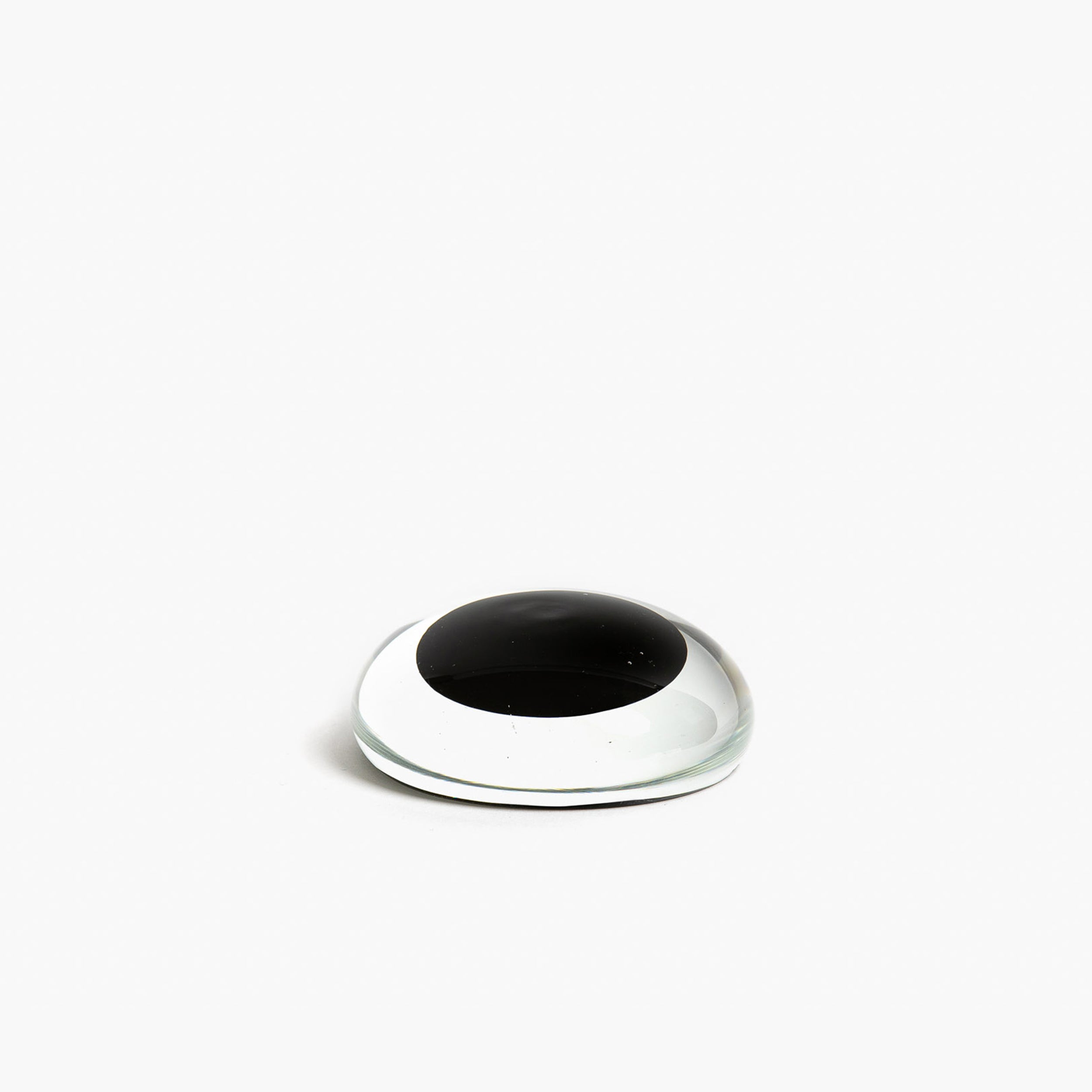 YALI PAPERWEIGHT BLACK