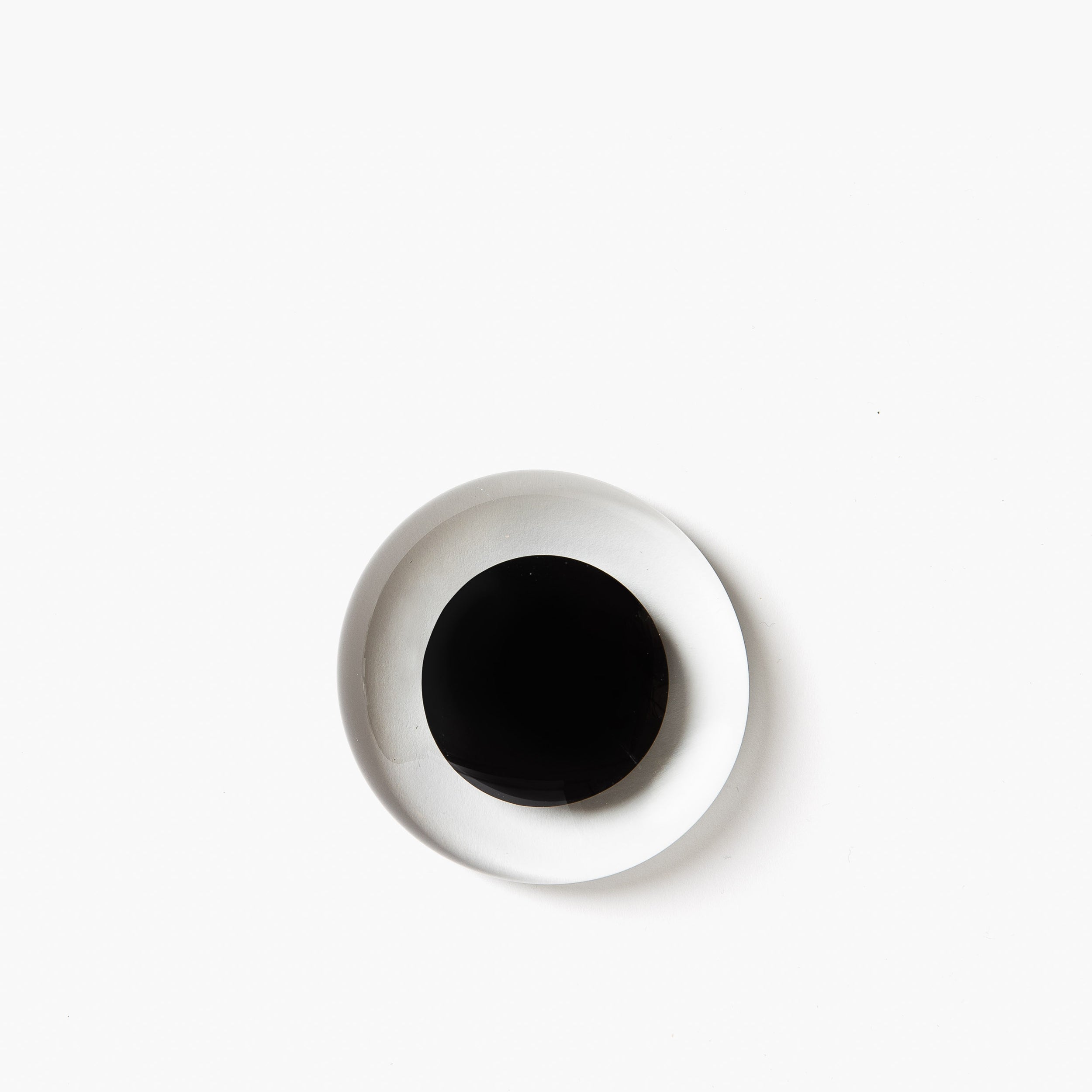 YALI PAPERWEIGHT BLACK