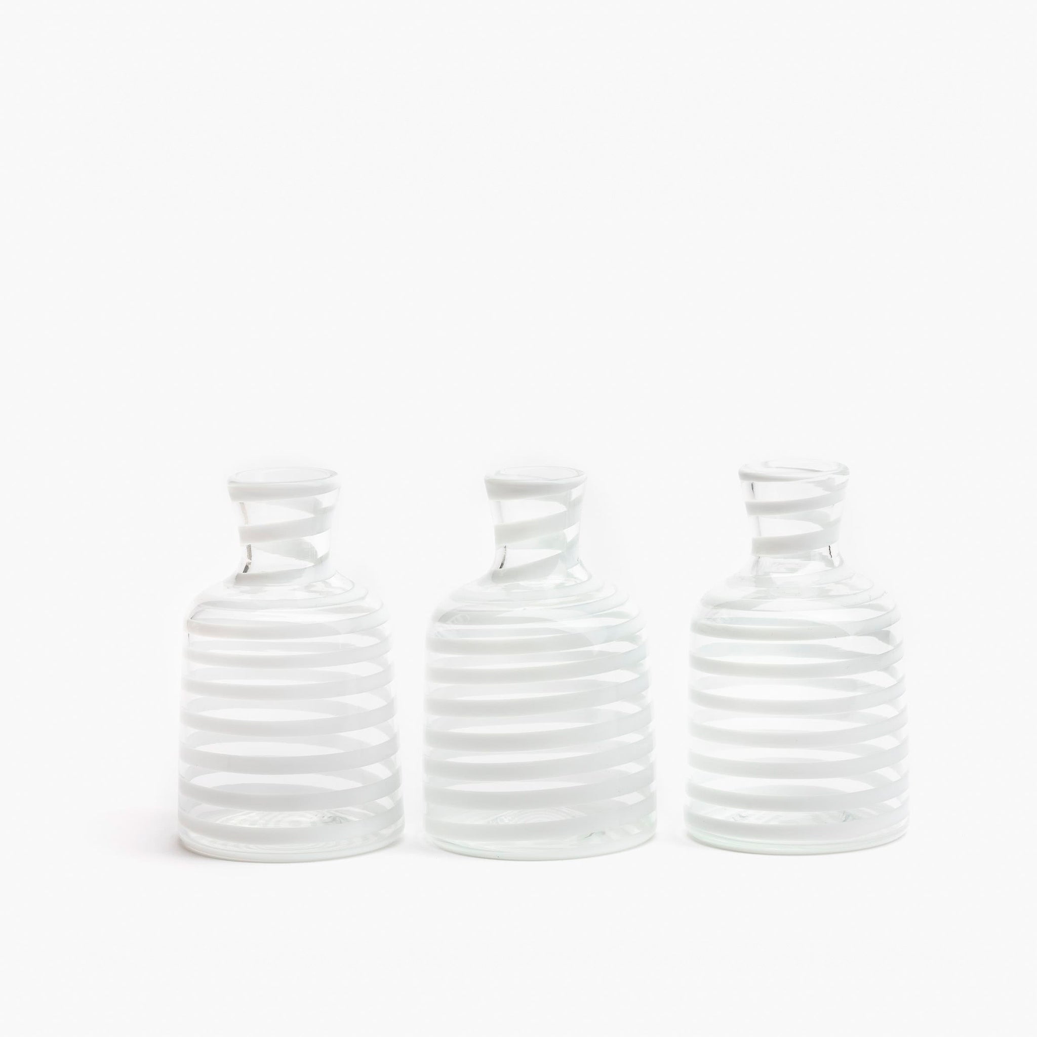 YALI A NASTRO BOTTIGLIA VASE WHITE