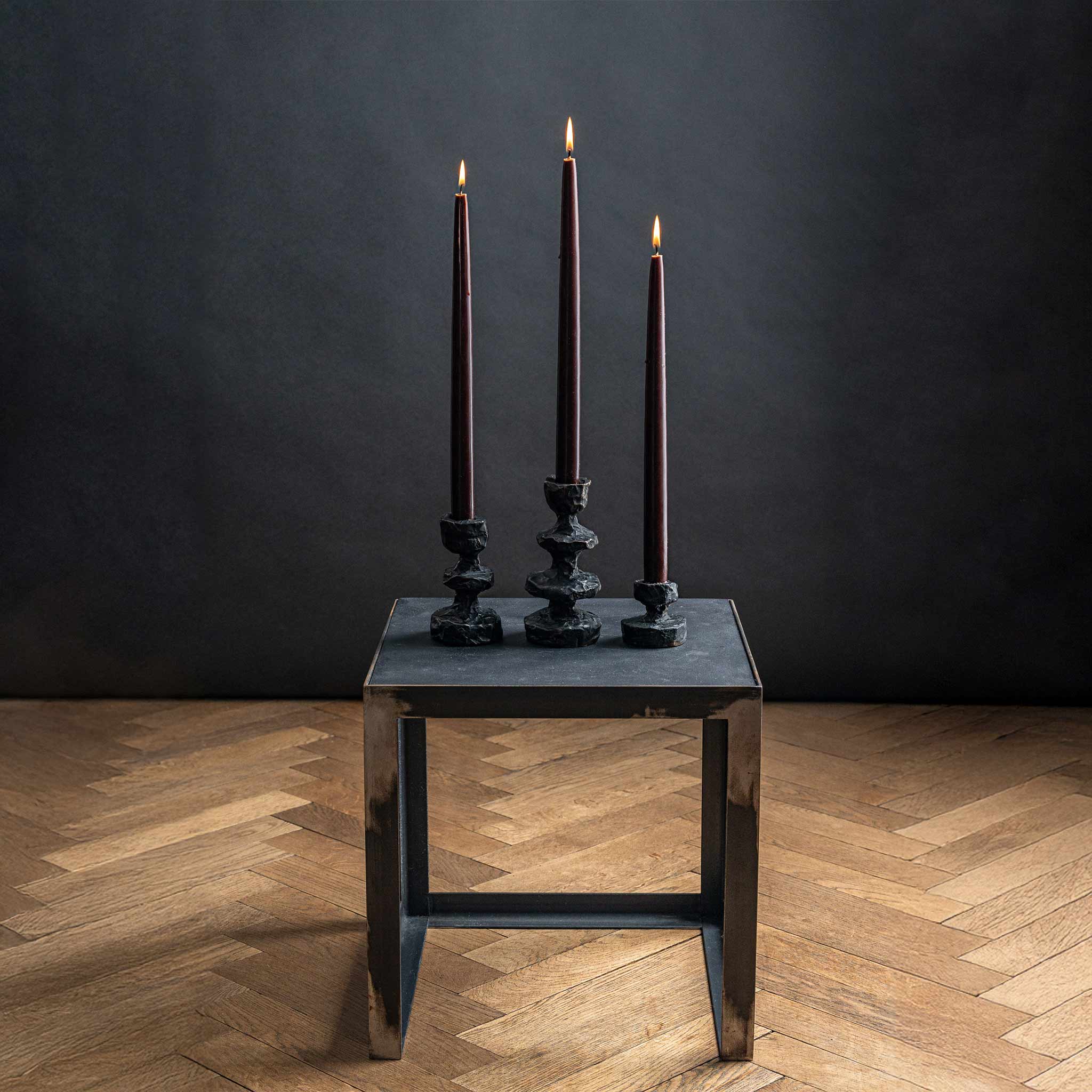YALI FAMILY CANDLE STICK BLACK LARGE