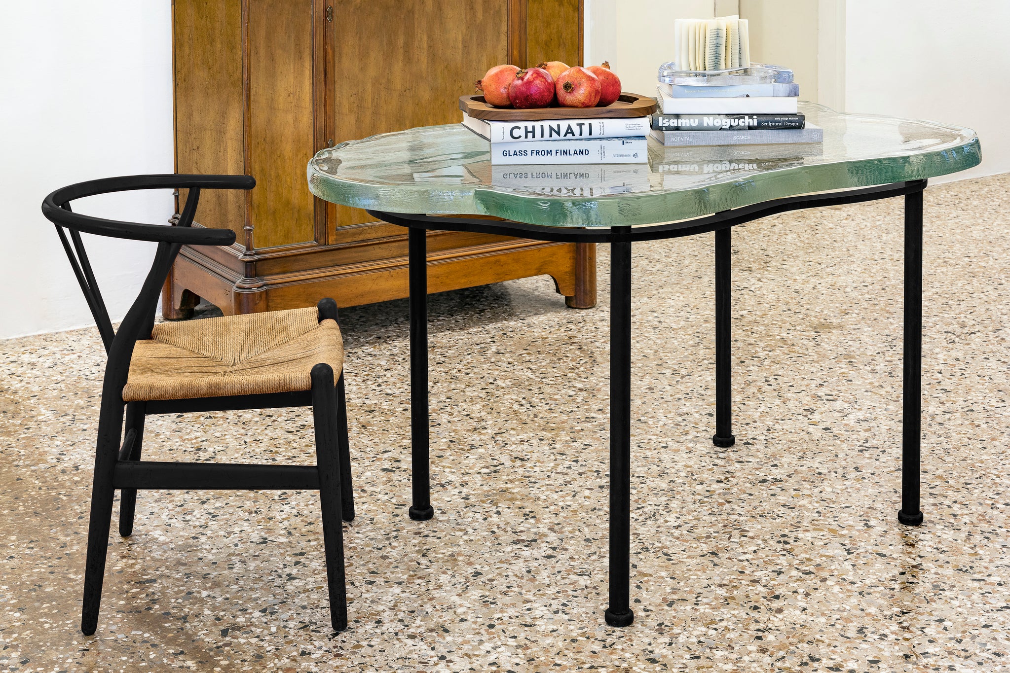 YALI ISOLA HIGH TABLE BLACK CLEAR