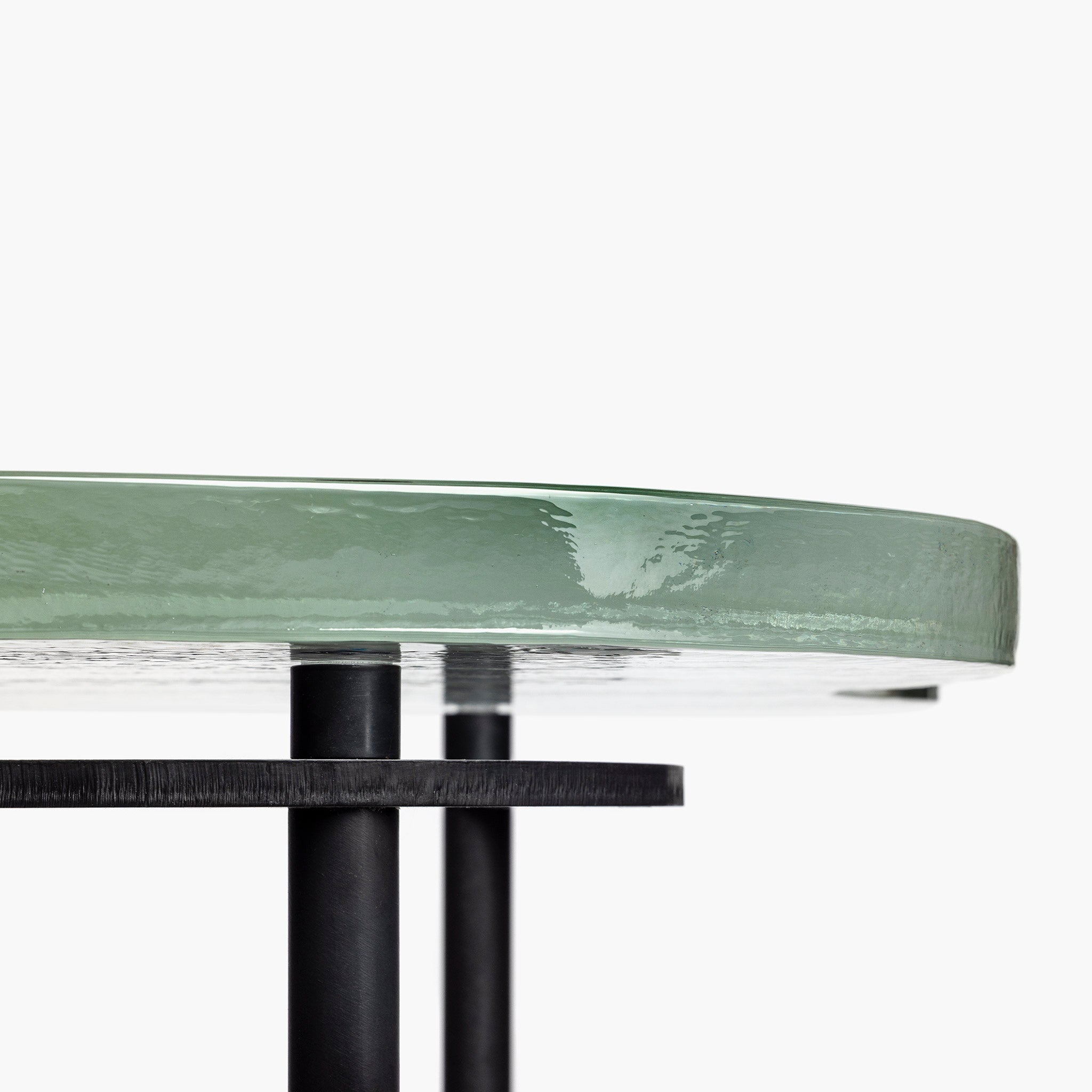 YALI ISOLA COFFEE TABLE CLEAR