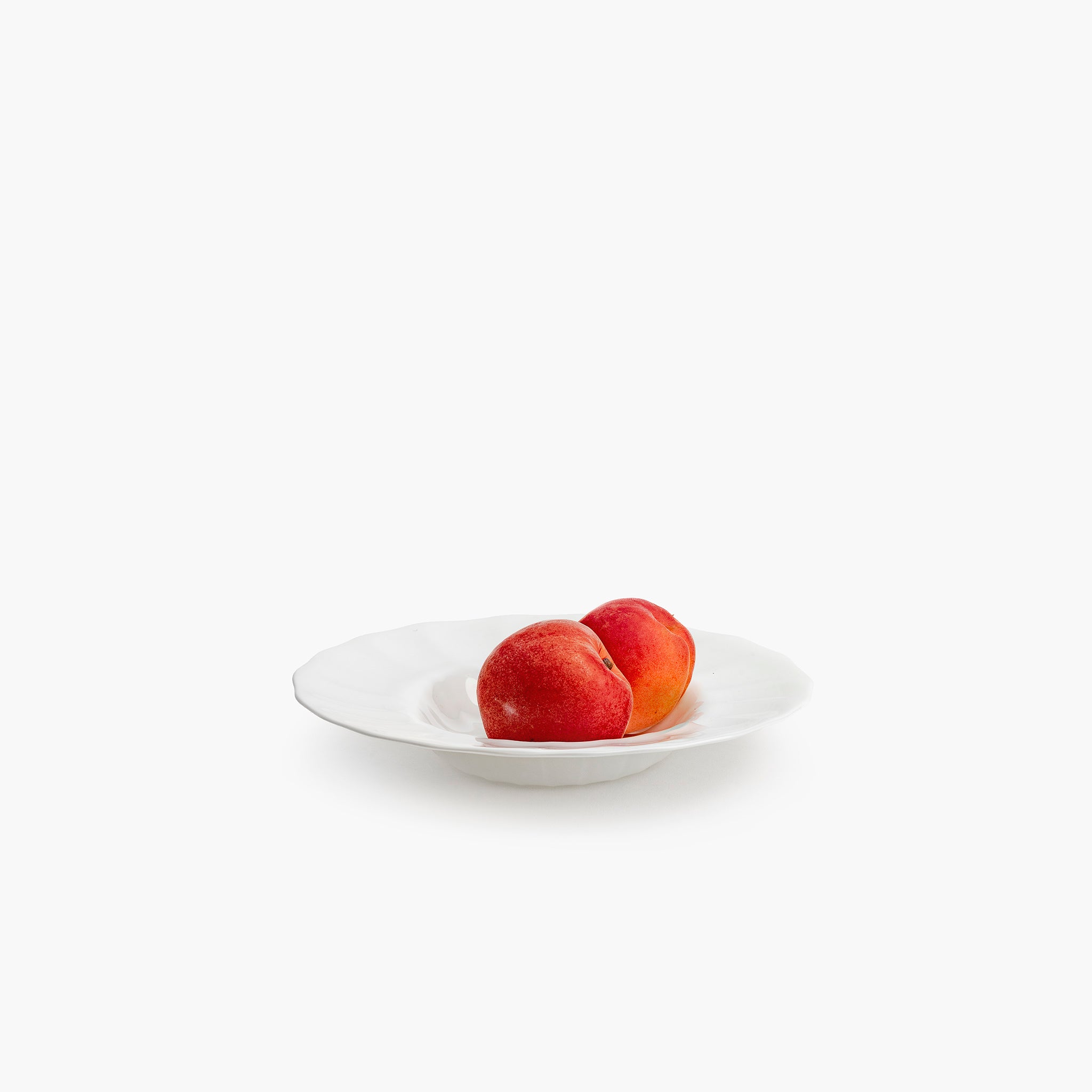 YALI LATTIMO FLUTED PLATE WHITE