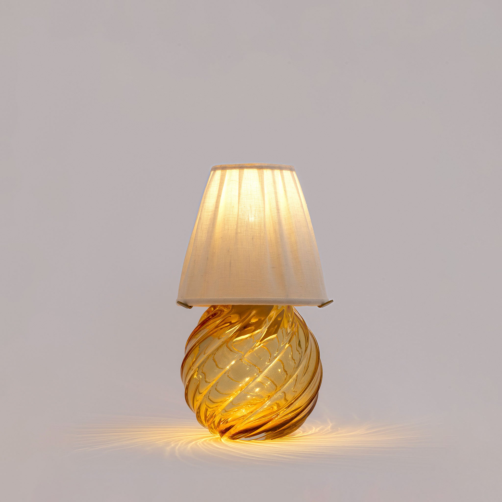 YALI LUCE TWIST LAMP AMBER